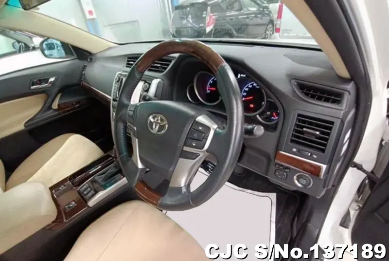 2012 Toyota / Mark X Stock No. 137189