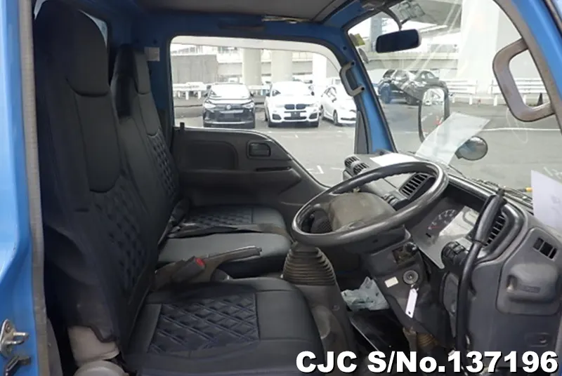 2006 Isuzu / Elf Stock No. 137196