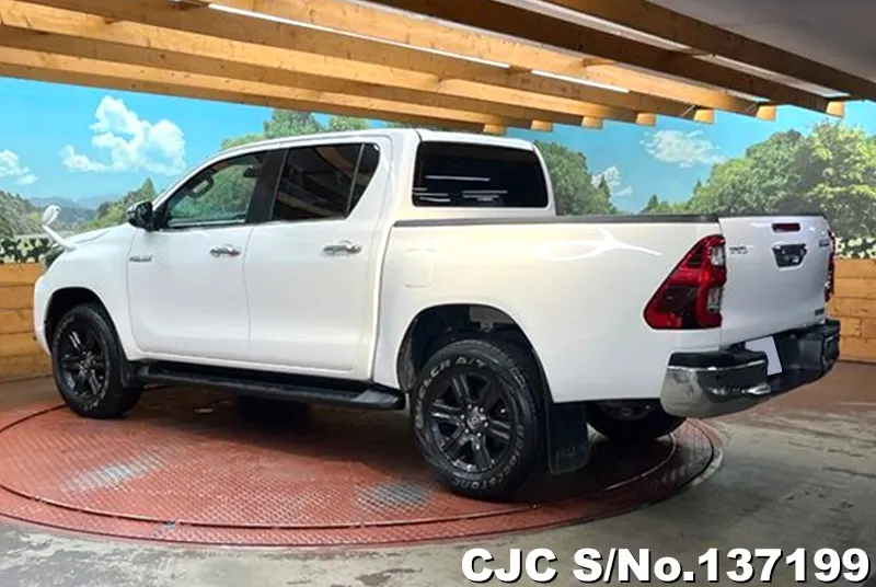 2021 Toyota / Hilux Stock No. 137199