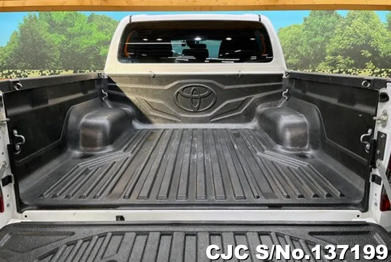 2021 Toyota / Hilux Stock No. 137199