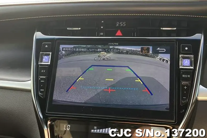 2019 Toyota / Harrier Stock No. 137200