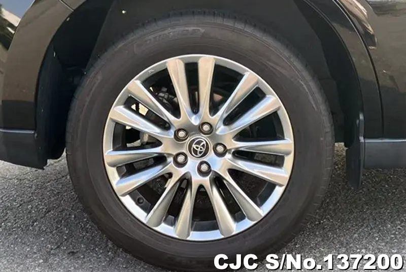 2019 Toyota / Harrier Stock No. 137200