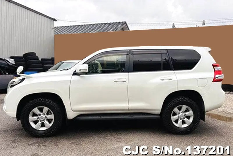 2015 Toyota / Land Cruiser Prado Stock No. 137201