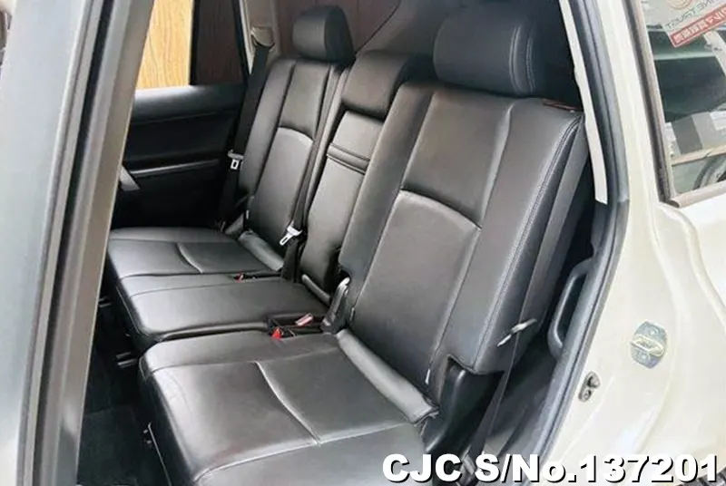 2015 Toyota / Land Cruiser Prado Stock No. 137201