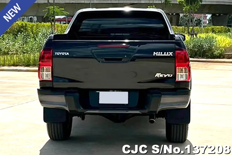 Toyota Hilux in Black for Sale Image 3