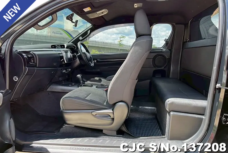 Toyota Hilux in Black for Sale Image 6