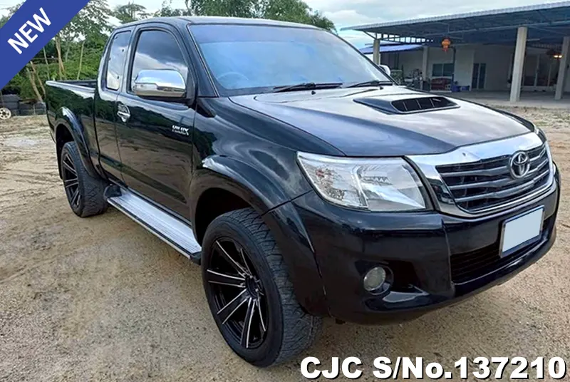 2013 Toyota / Hilux / Vigo Stock No. 137210