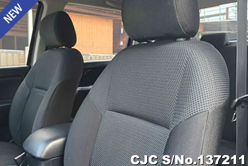 Toyota Hilux in Black for Sale Image 8