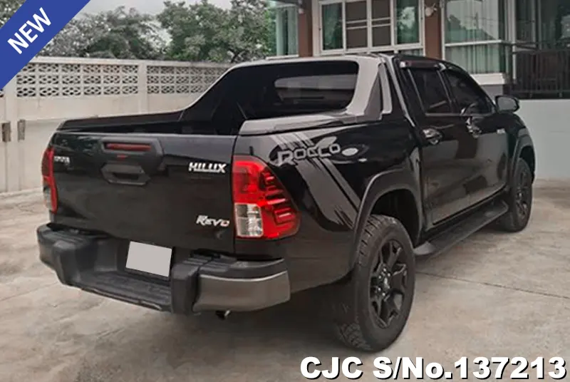 Toyota Hilux in Black for Sale Image 2