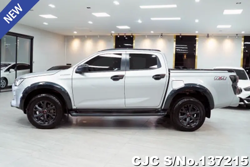 2022 Isuzu / D-Max Stock No. 137215