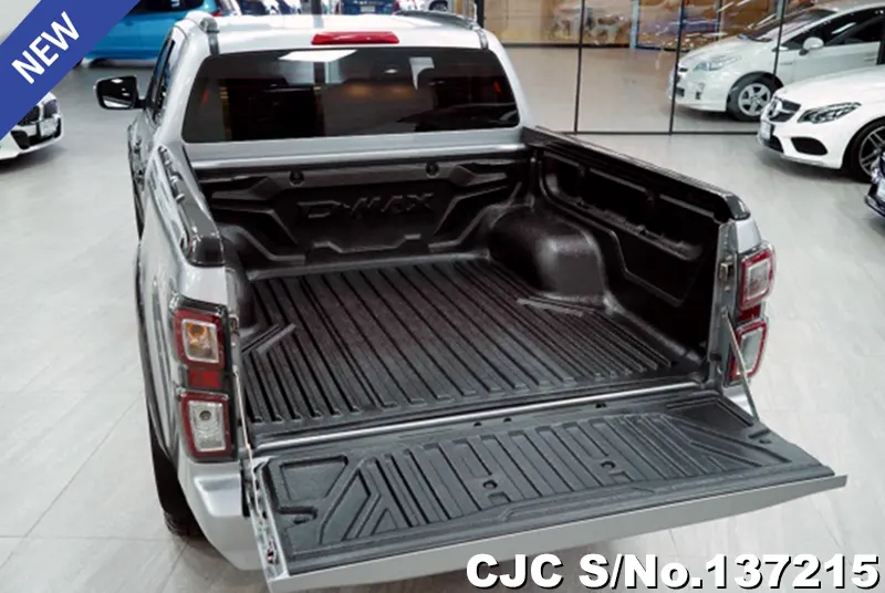 Isuzu D-Max in Gray for Sale Image 7