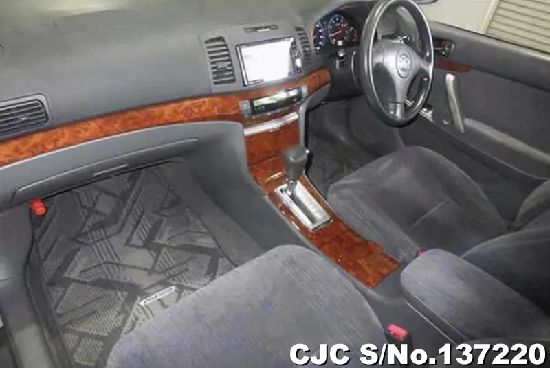 2005 Toyota / Premio Stock No. 137220