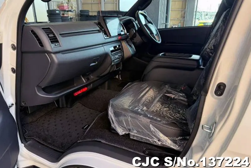 2026 Toyota / Hiace Stock No. 137224