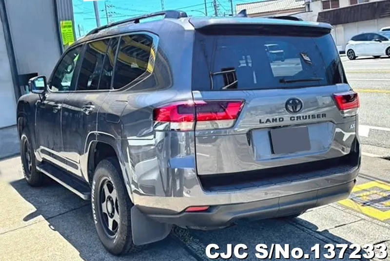 2024 Toyota / Land Cruiser Stock No. 137233