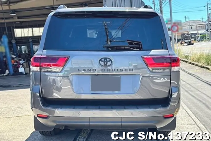 2024 Toyota / Land Cruiser Stock No. 137233
