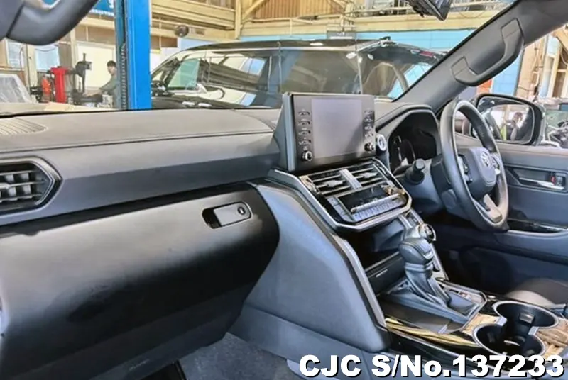 2024 Toyota / Land Cruiser Stock No. 137233