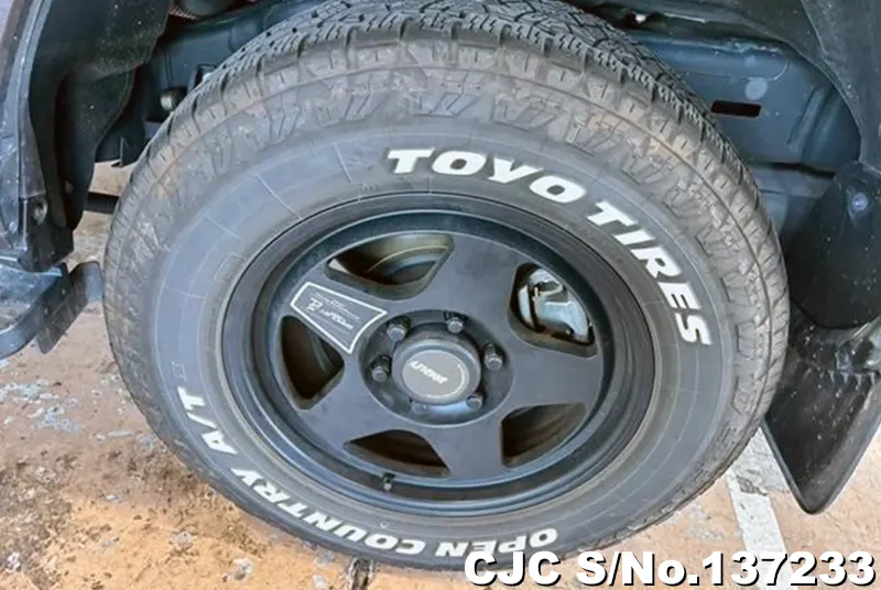 2024 Toyota / Land Cruiser Stock No. 137233