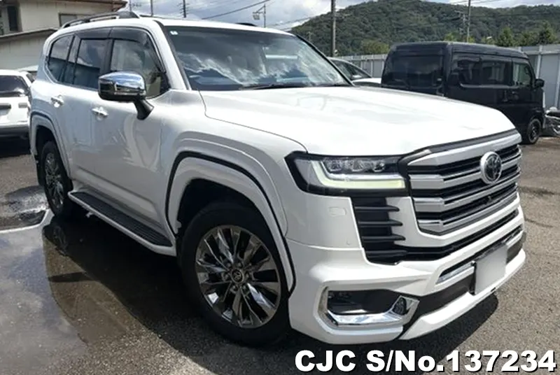 2024 Toyota / Land Cruiser Stock No. 137234