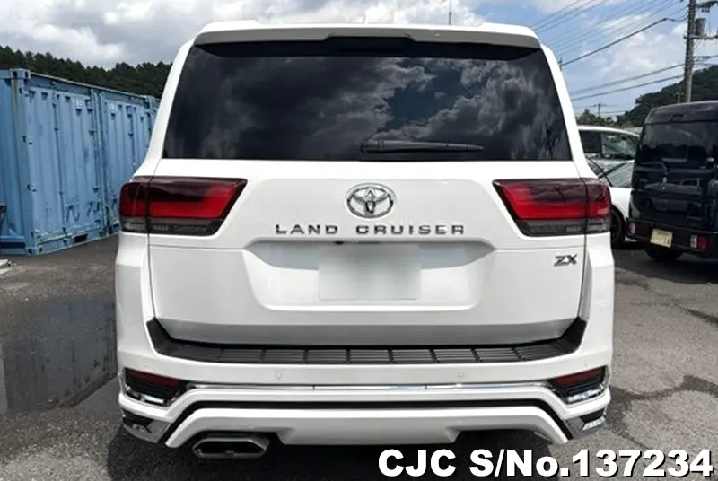 2024 Toyota / Land Cruiser Stock No. 137234