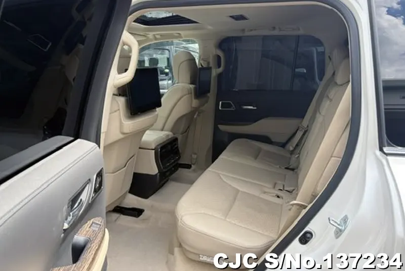 2024 Toyota / Land Cruiser Stock No. 137234