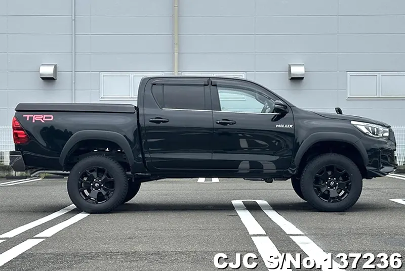 2019 Toyota / Hilux Stock No. 137236