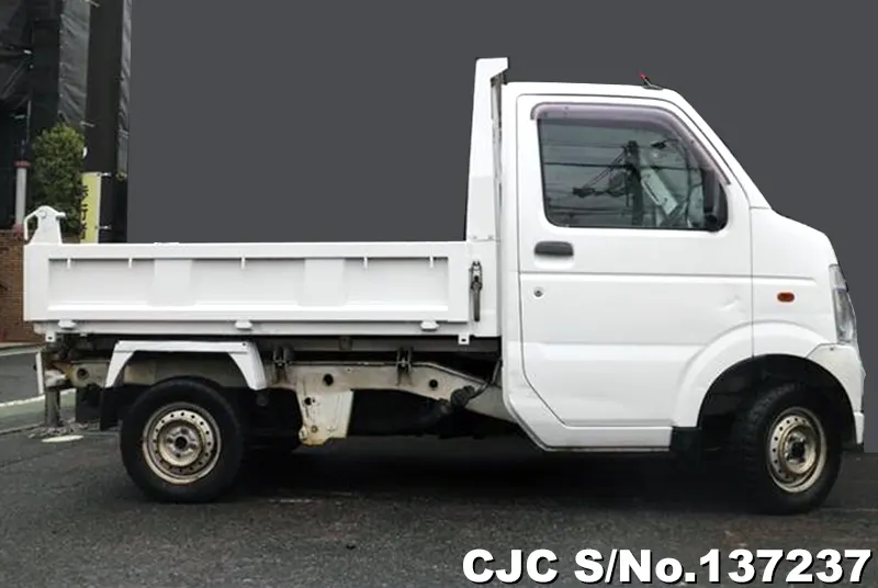 2002 Suzuki / Carry Stock No. 137237