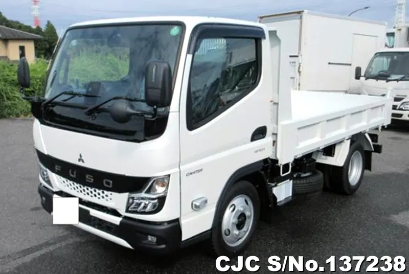 2025 Mitsubishi / Canter Stock No. 137238