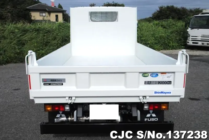 2025 Mitsubishi / Canter Stock No. 137238