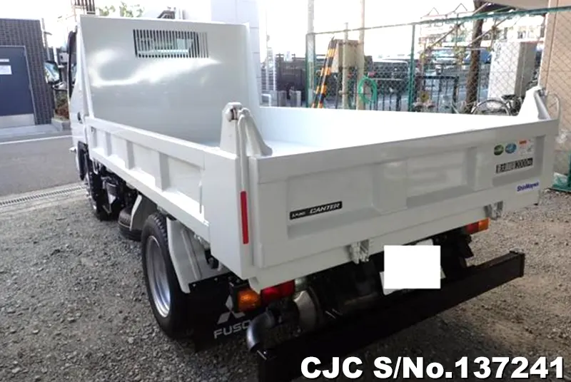 2025 Mitsubishi / Canter Stock No. 137241