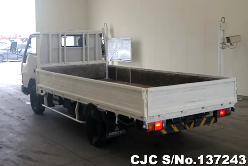 1991 Mitsubishi / Canter Stock No. 137243