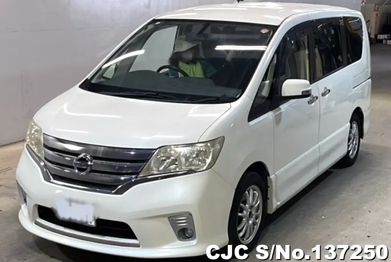 2012 Nissan / Serena Stock No. 137250