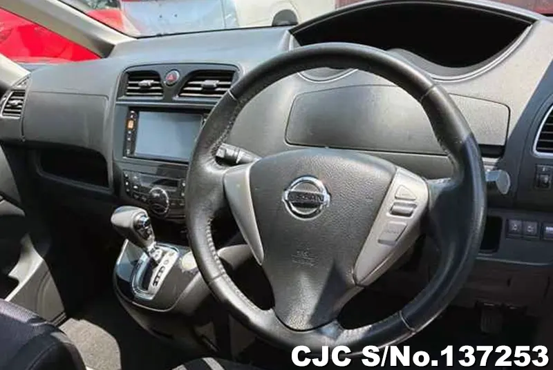 2012 Nissan / Serena Stock No. 137253