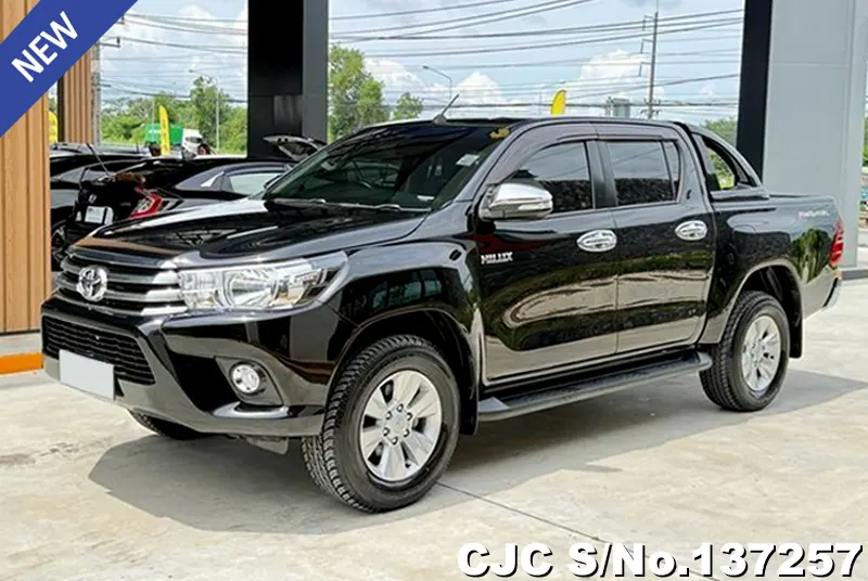 2016 Toyota / Hilux / Revo Stock No. 137257