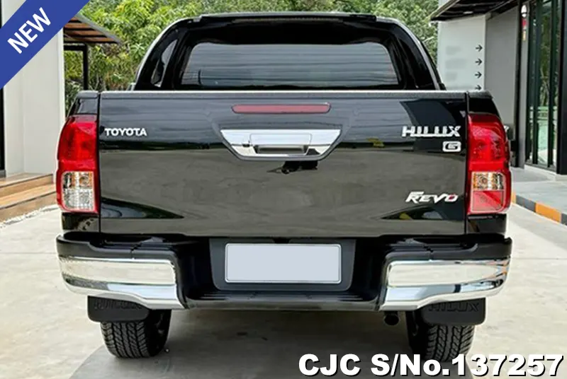 2016 Toyota / Hilux / Revo Stock No. 137257
