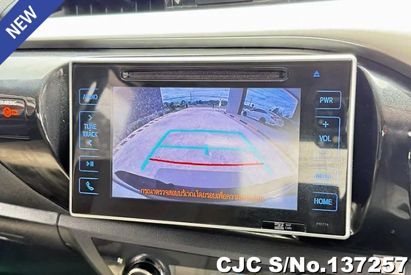 2016 Toyota / Hilux / Revo Stock No. 137257