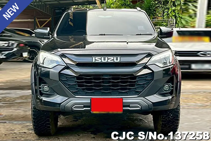 Isuzu D-Max in Black for Sale Image 4