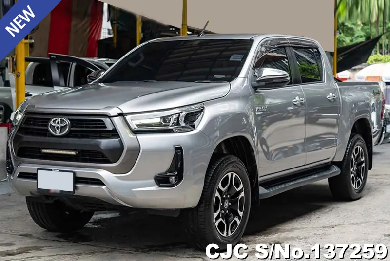 2022 Toyota / Hilux / Revo Stock No. 137259