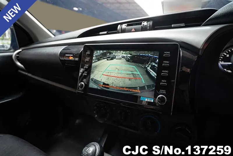 2022 Toyota / Hilux / Revo Stock No. 137259