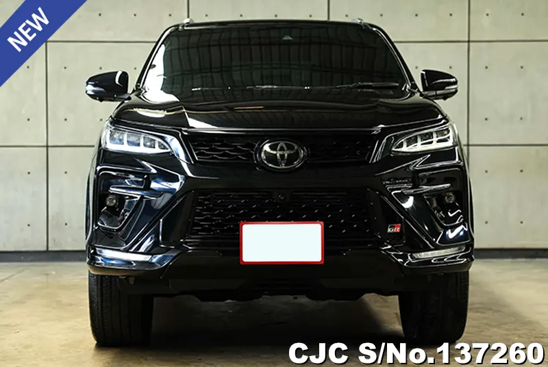 2022 Toyota / Fortuner Stock No. 137260