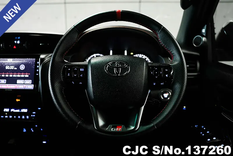 2022 Toyota / Fortuner Stock No. 137260