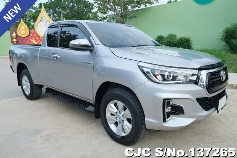 2018 Toyota / Hilux / Revo Stock No. 137265
