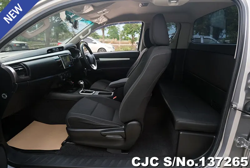 2018 Toyota / Hilux / Revo Stock No. 137265