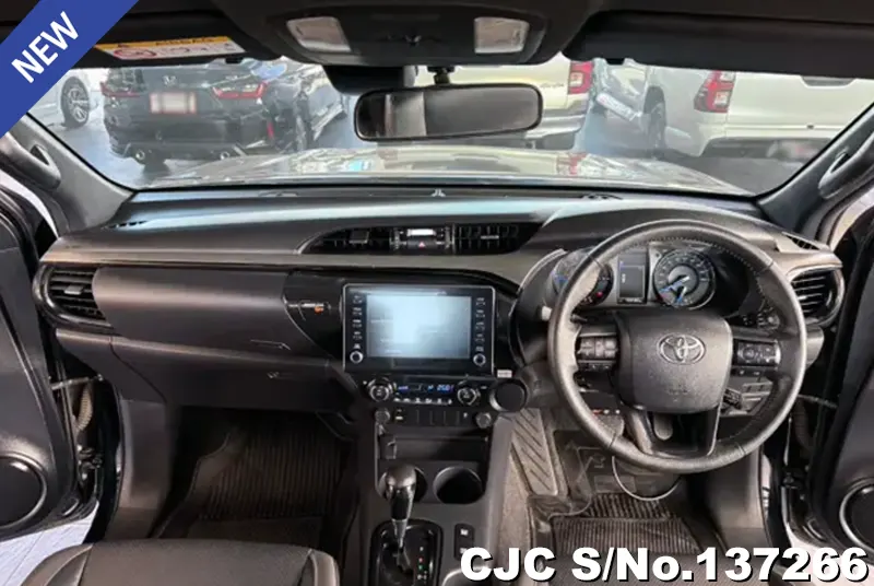 2021 Toyota / Hilux / Revo Rocco Stock No. 137266