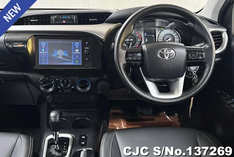 2021 Toyota / Hilux / Revo Stock No. 137269
