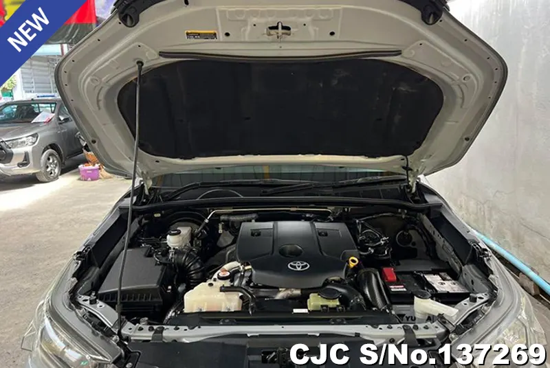 2021 Toyota / Hilux / Revo Stock No. 137269