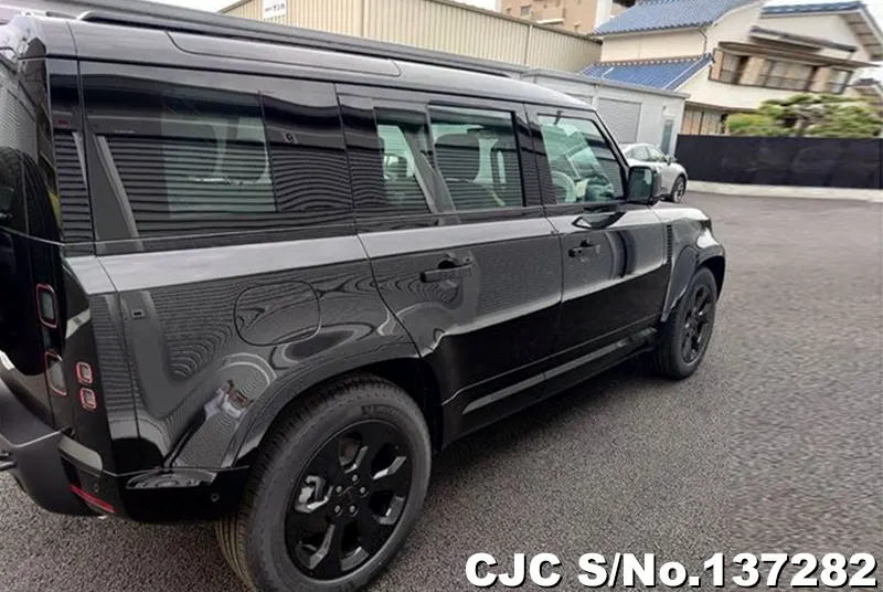 2026 Land Rover / Defender Stock No. 137282