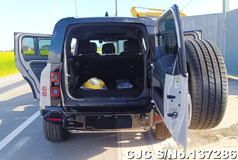 2026 Land Rover / Defender Stock No. 137286