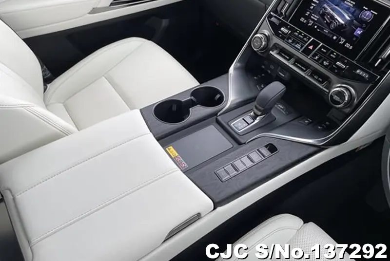 2025 Lexus / LX700H Stock No. 137292