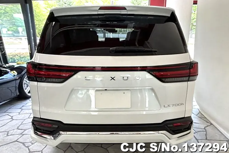 2025 Lexus / LX700H Stock No. 137294