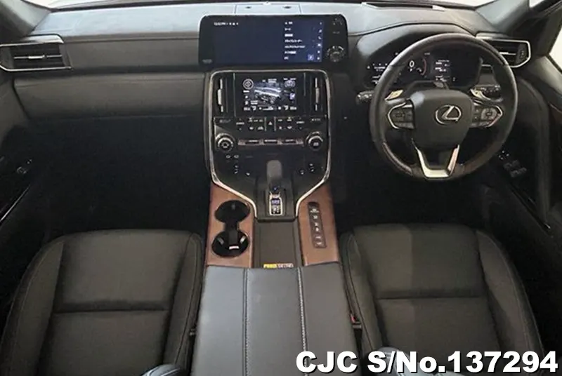 2025 Lexus / LX700H Stock No. 137294